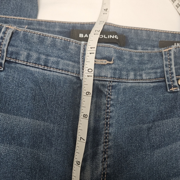 Bandolino Plus Size Straight Leg Jeans! - Picture 6 of 7